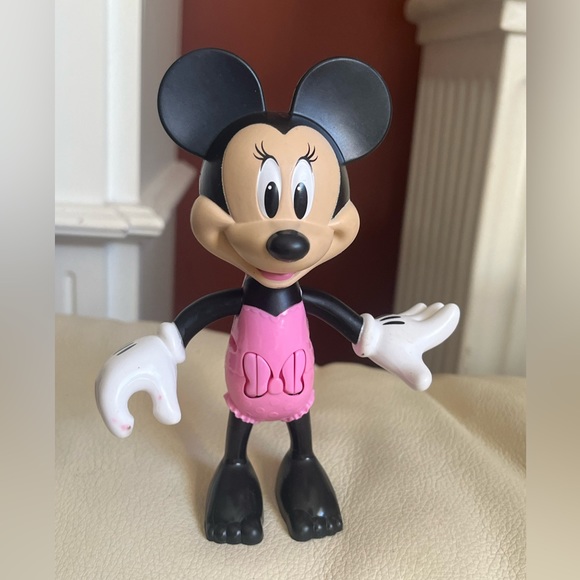 Disney Minnie Mouse Boutique Dress Up Doll Snap N’ Style Lot of 30 pcs & more! - Picture 3 of 13